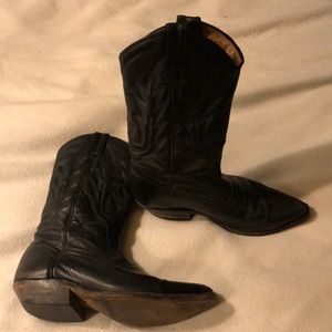 Canadian cowboy boots